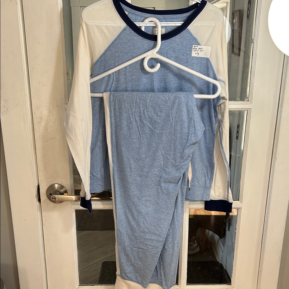W17.   Blue and Cream Raglan Pajama Set